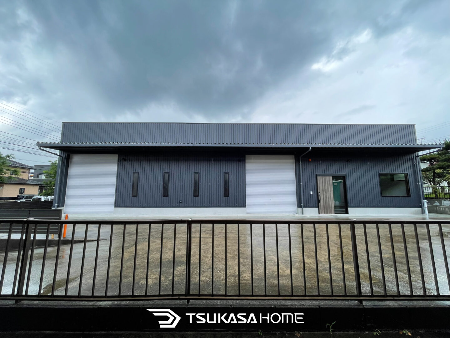 鉄骨構造の事務所併設型倉庫（木更津市施工事例）