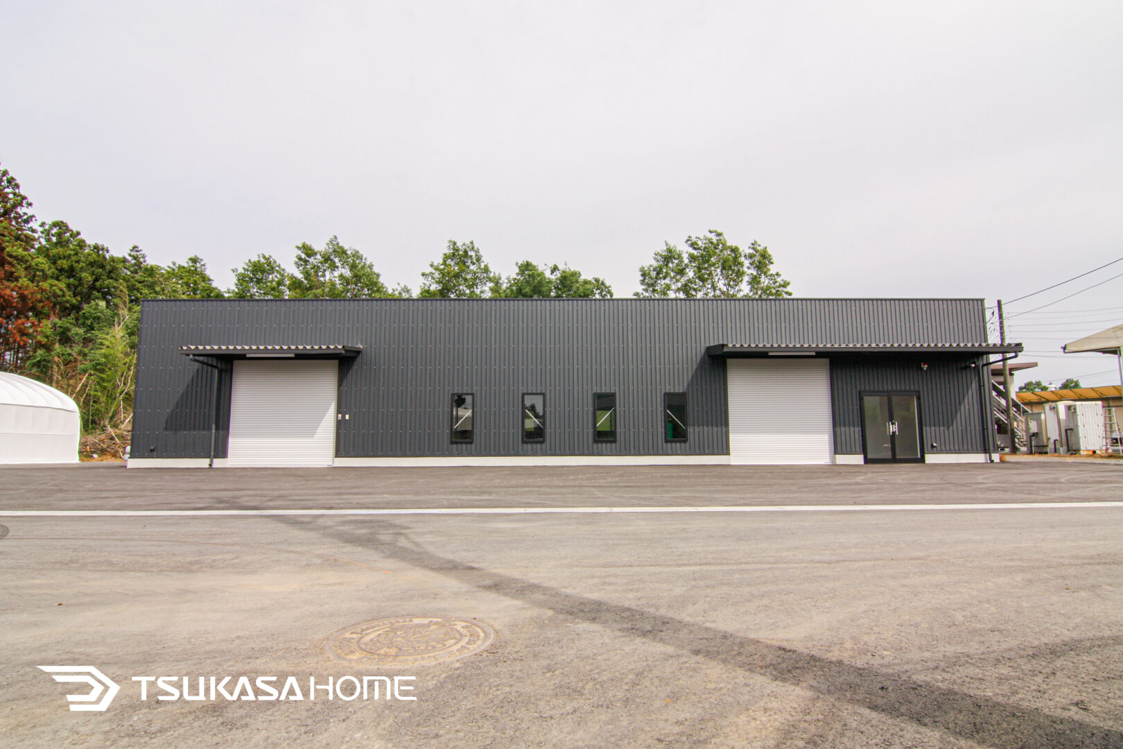かっこい鉄骨造事務所付き倉庫｜小美玉市の施工事例