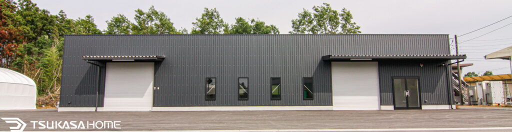 千葉・茨城で建てた無骨な車庫ガレージ倉庫住宅｜ツカサホーム