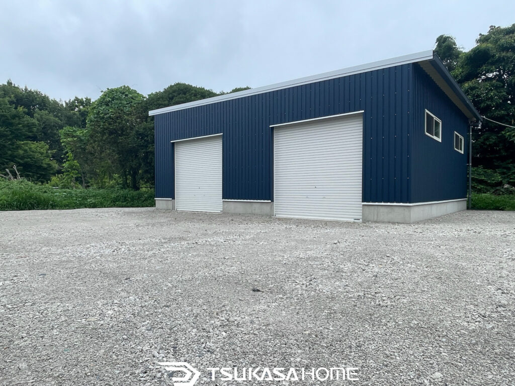 千葉県東庄町で建築した2台駐車の木造ガレージ外観画像