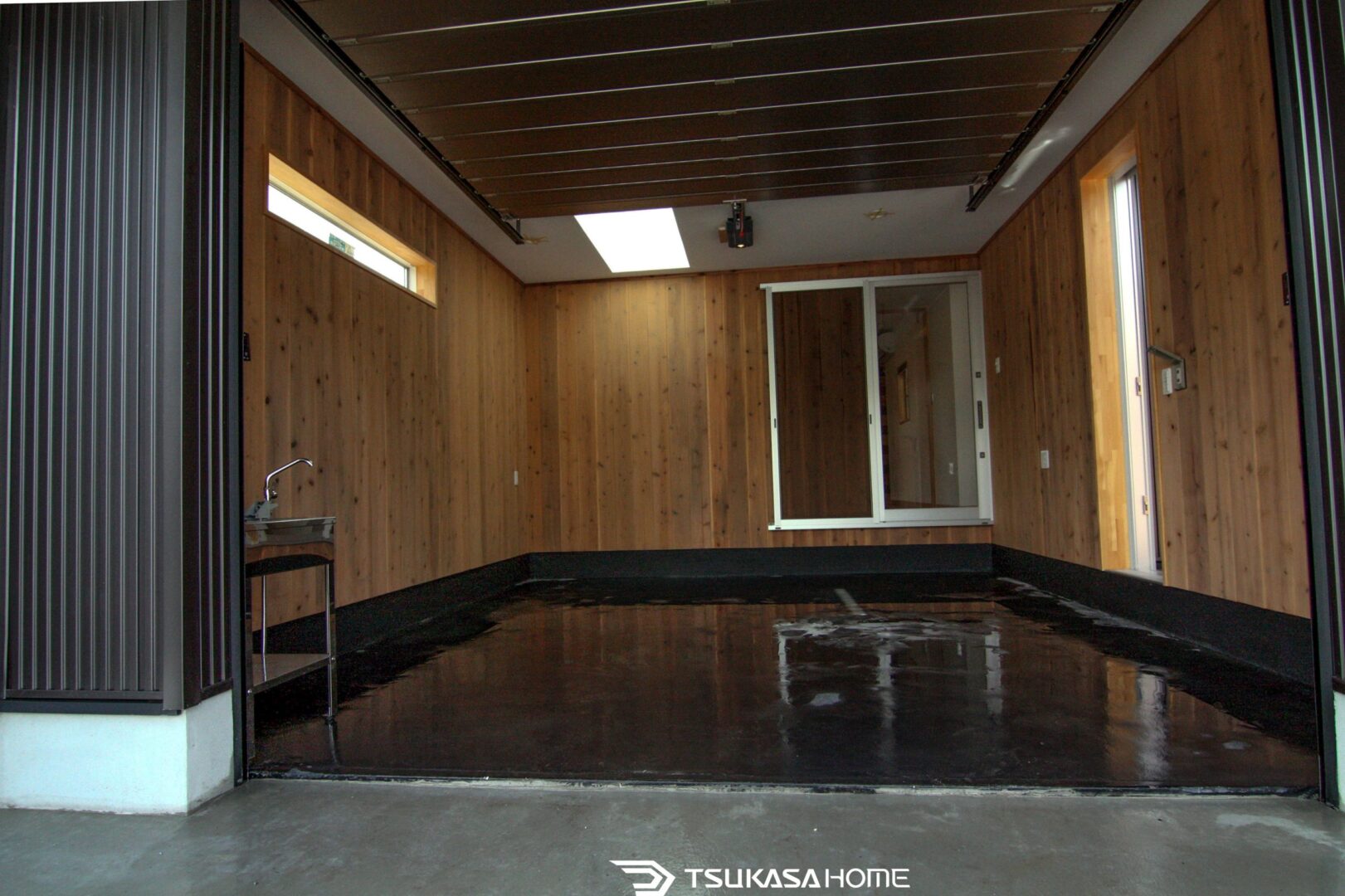 千葉県香取市平屋建て注文住宅外壁ガルバリュウム鋼板張り03