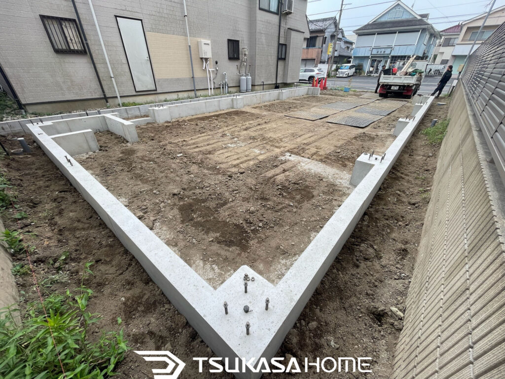 流山市 ガレージ 基礎工事完成時の敷地全体確認