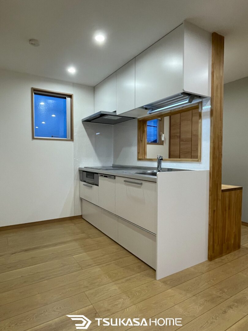 茨城県賃貸併用ガレージハウスのキッチン